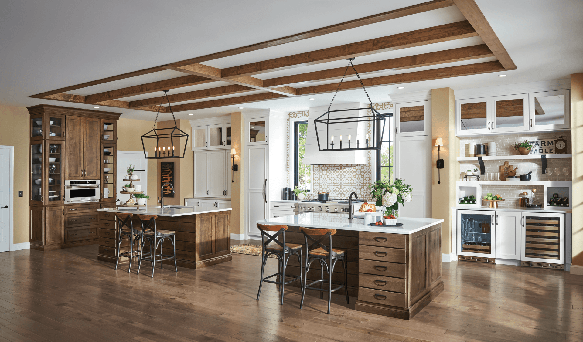 Yorktowne cabinet design