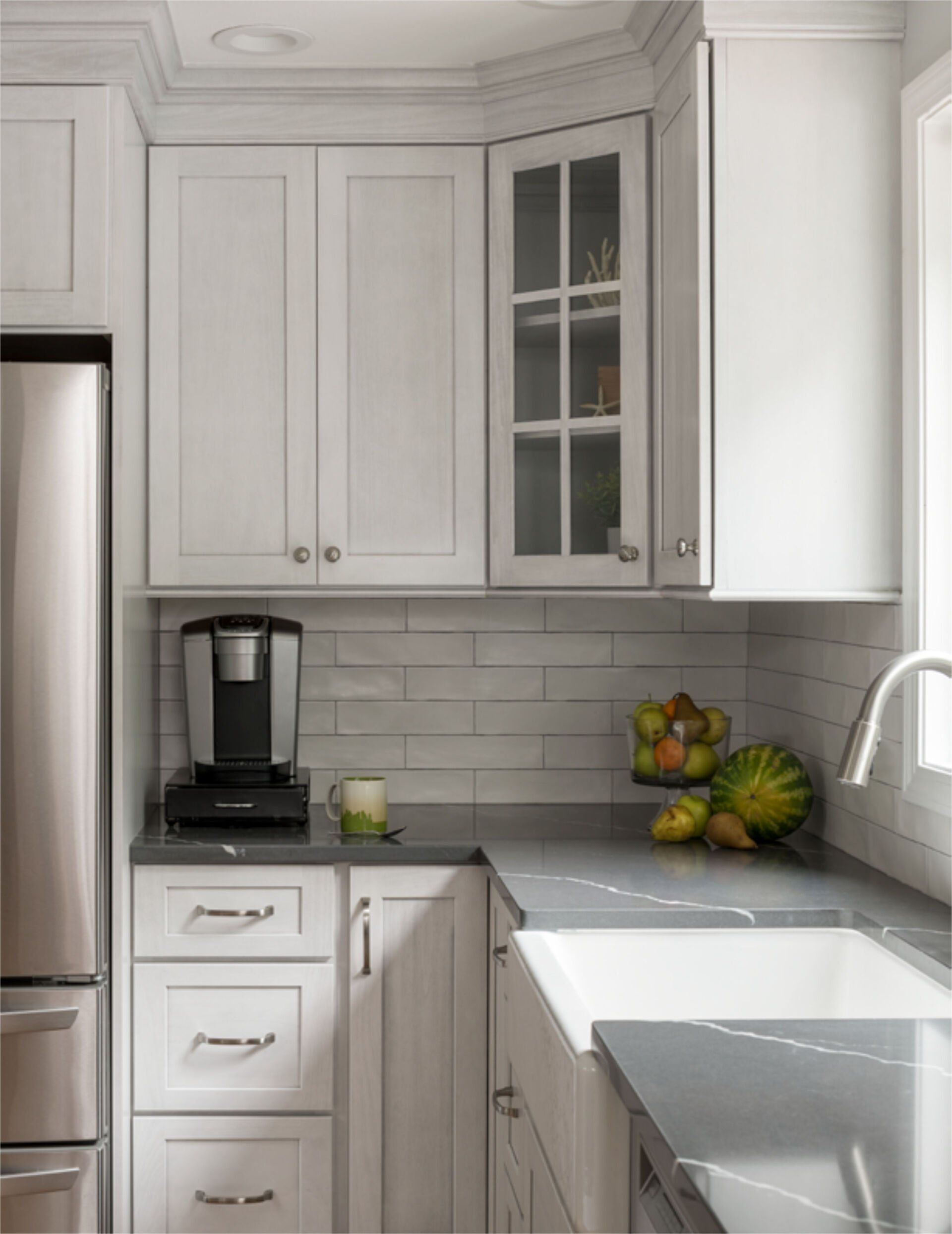 Aspect cabinet doors