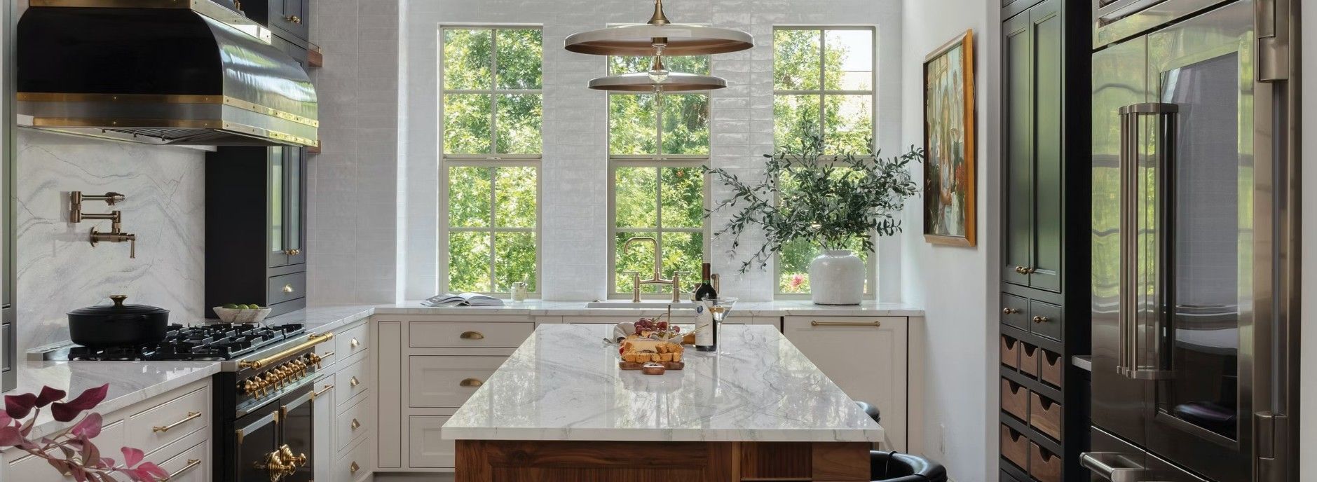 Eclipse cabinet design