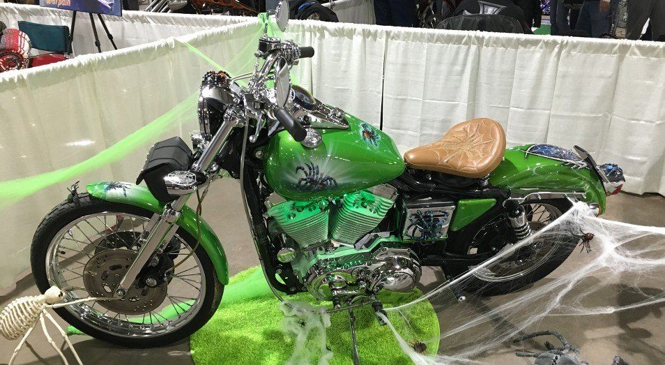 CUSTOMS bike