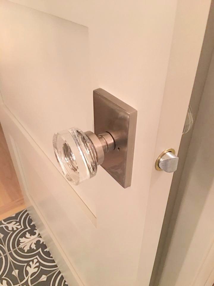 Beautiful bathroom wall design