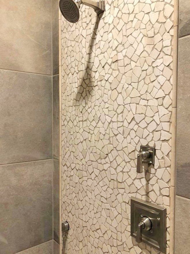 Beautiful bathroom wall design