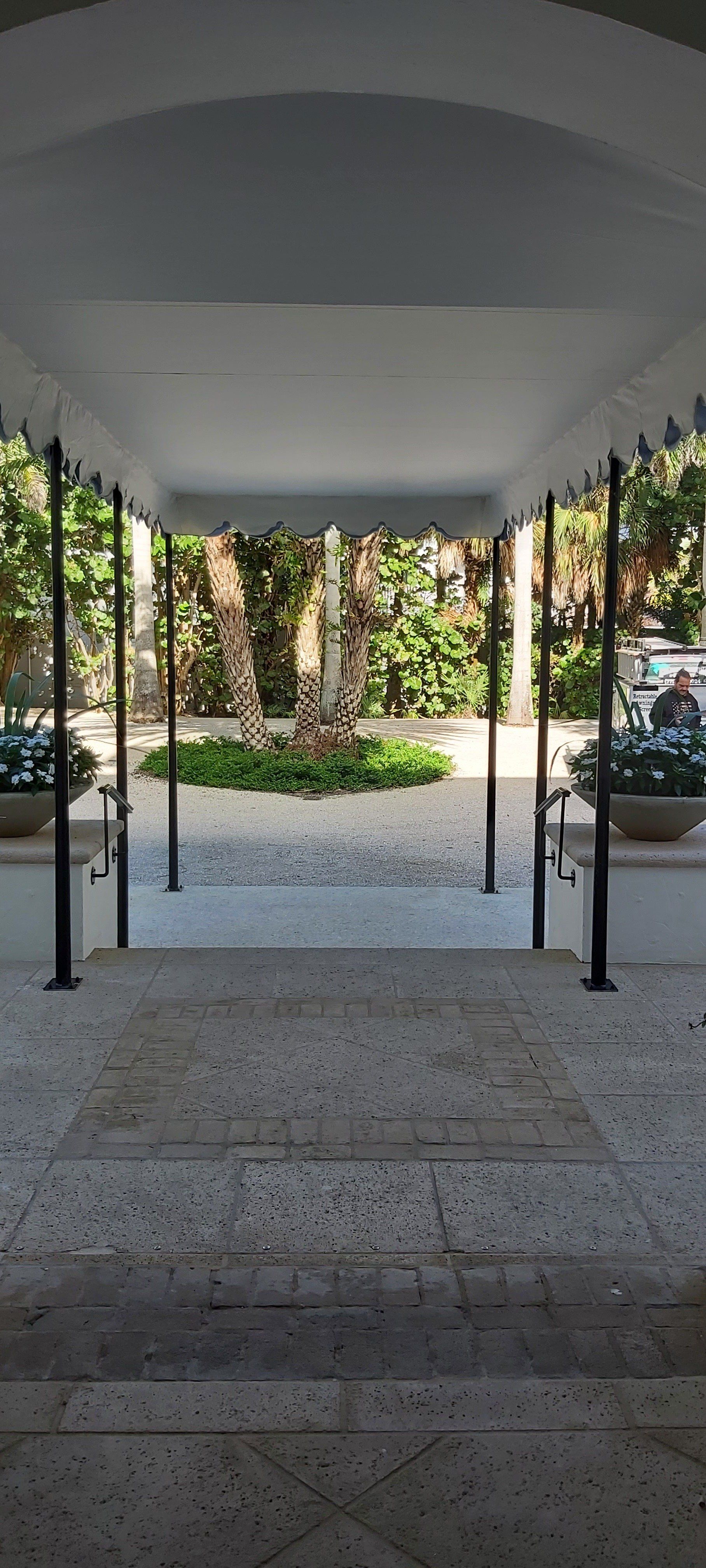 entrance awning walkway