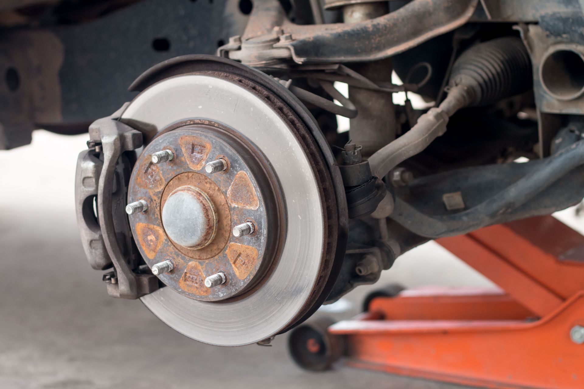 3 Warning Signs You Need Brake Repair Before It’s Too Late