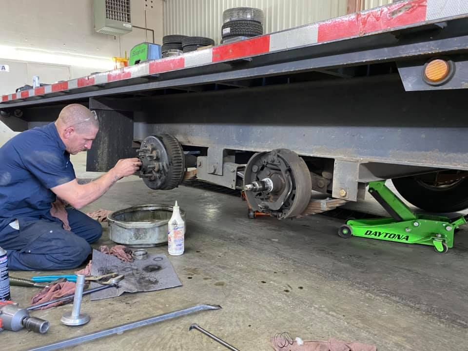 Truck &Trailer Repair Service