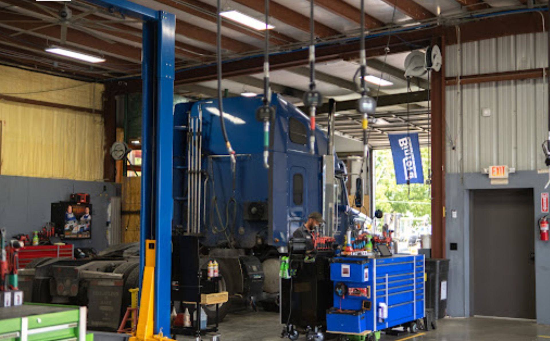 Truck &Trailer Repair Service