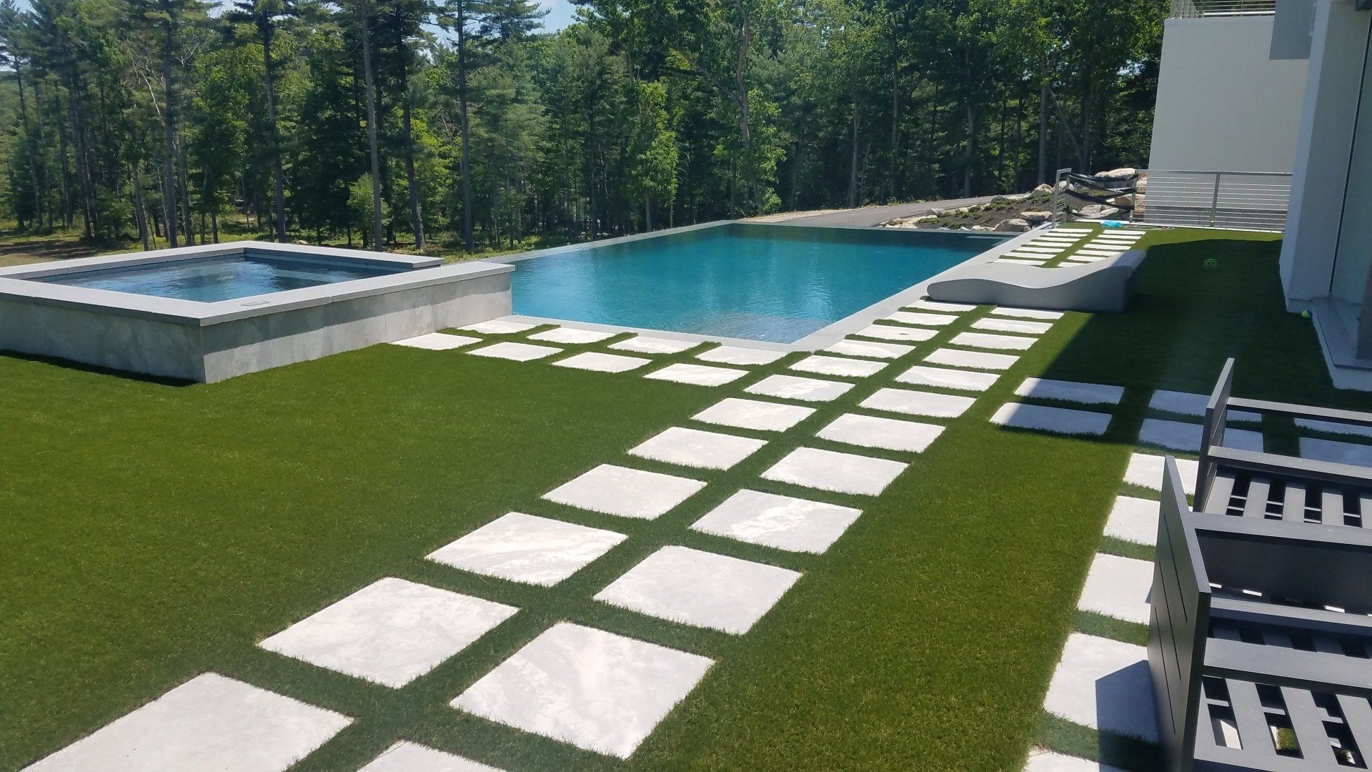New England Synthetic Lawn Inc image