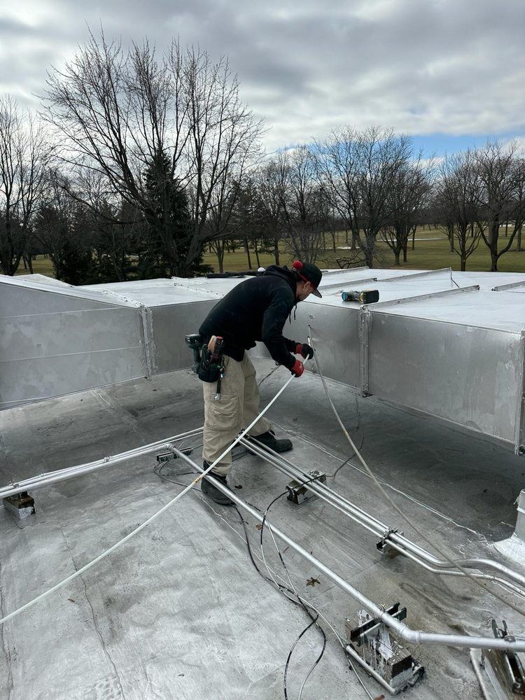 Air duct technician