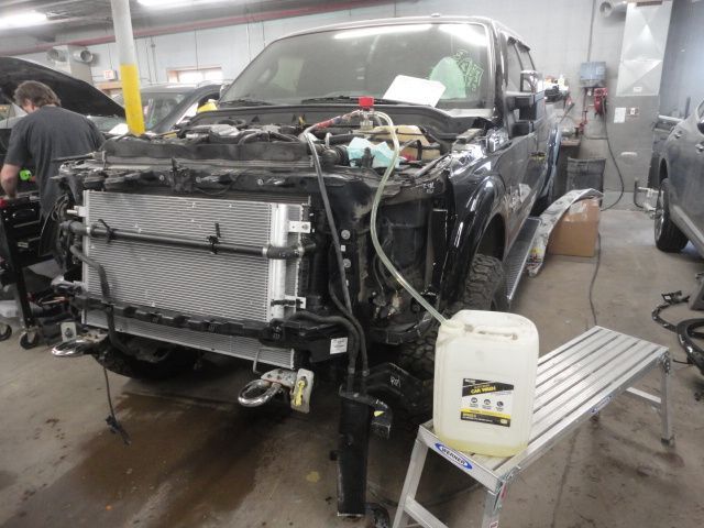 Ford collision repair service