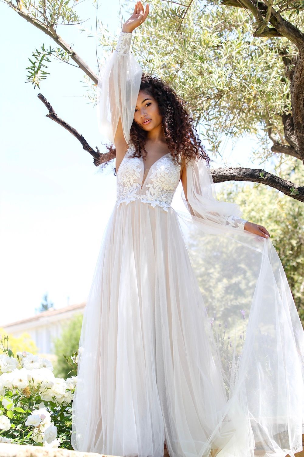 wedding gown, boho wedding gown, flowy wedding gown, beautiful wedding gown