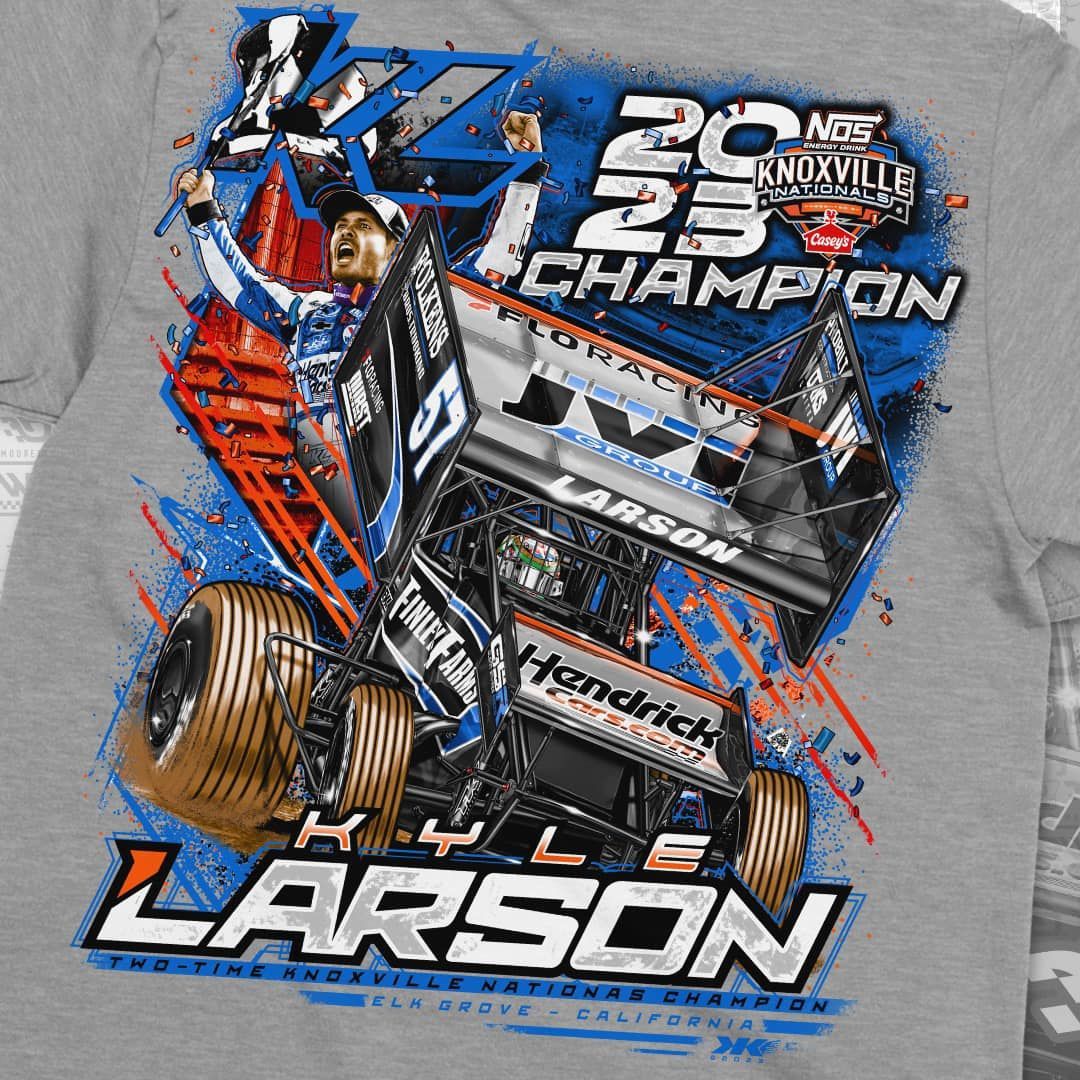 A t-shirt that says kyle larson on it