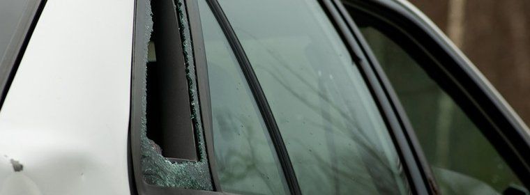 damage auto window