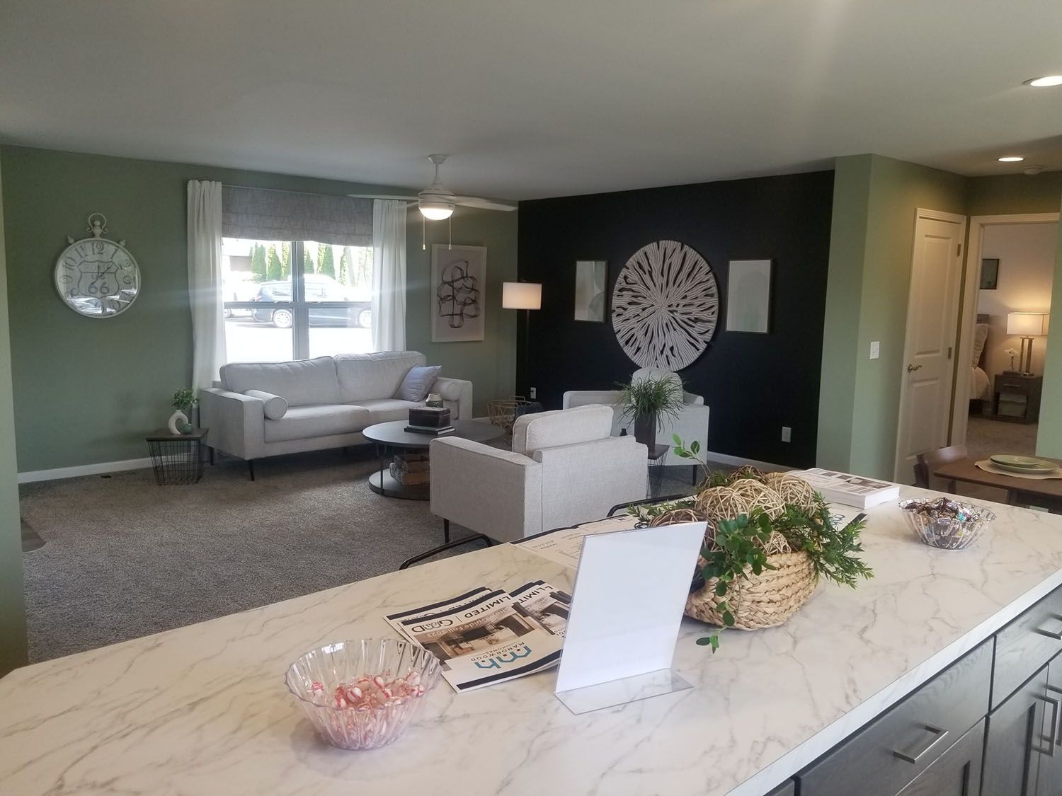 A living room with a marble countertop