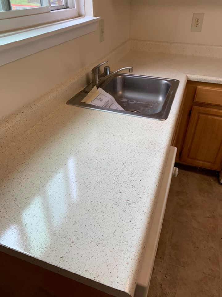 Clean countertop