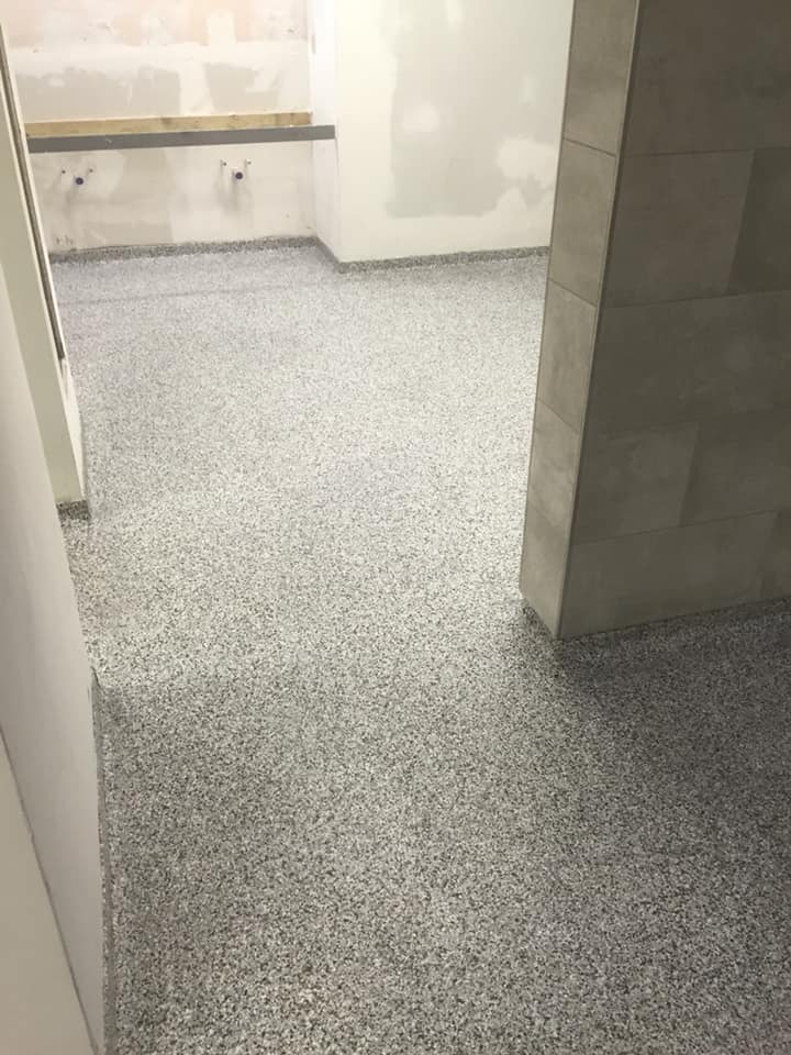 Clean flooring