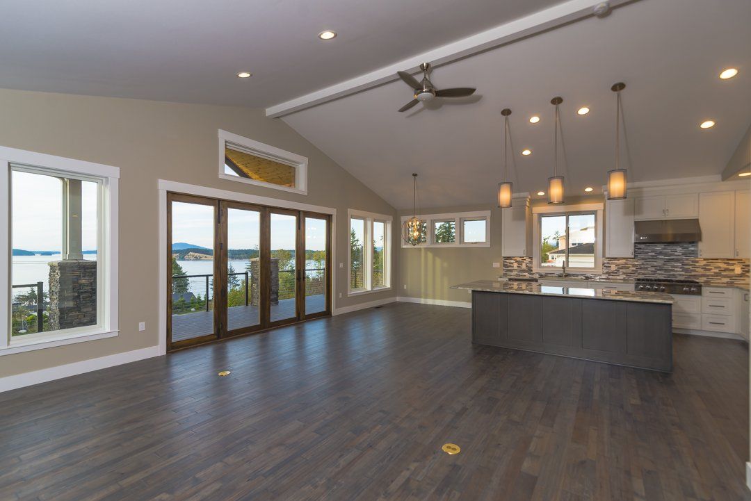 Kitchen and dining area