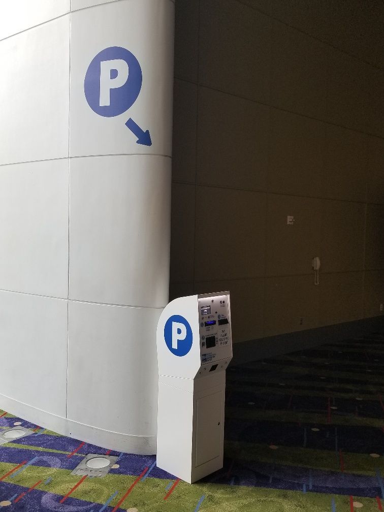 A white box with the letter p on it