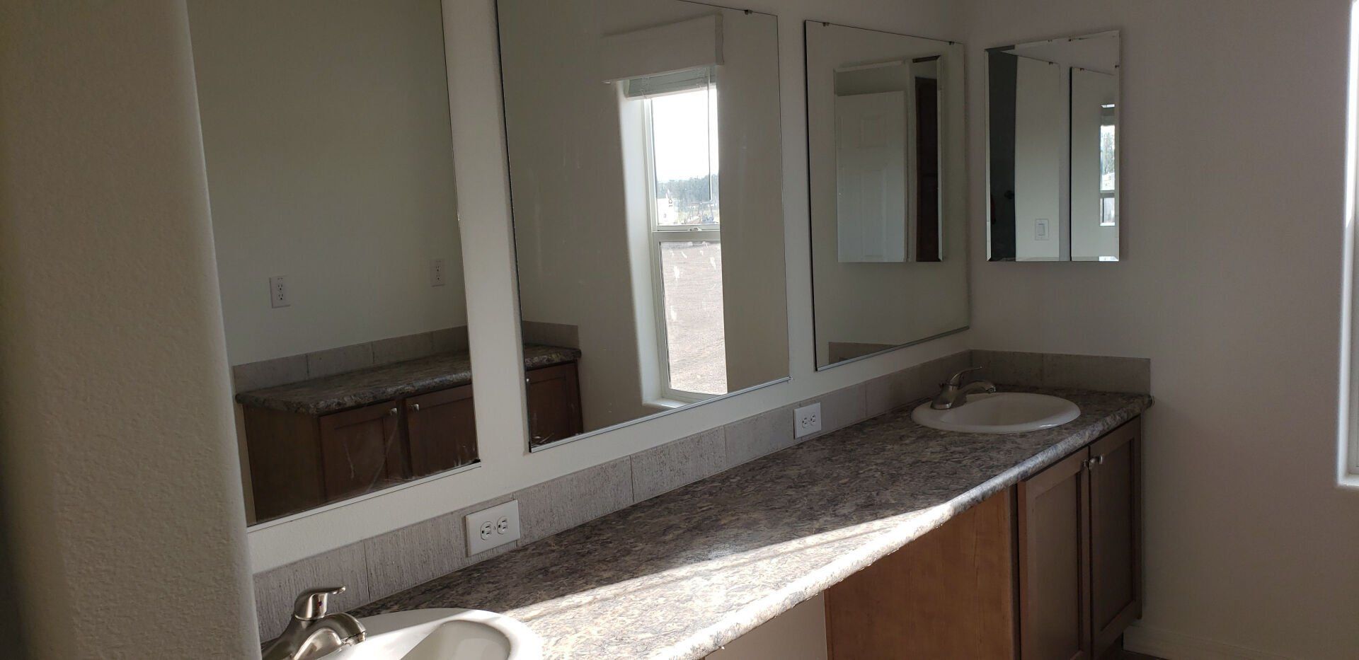 Redrock Homes, Inc Display Home Models Kanab, UT