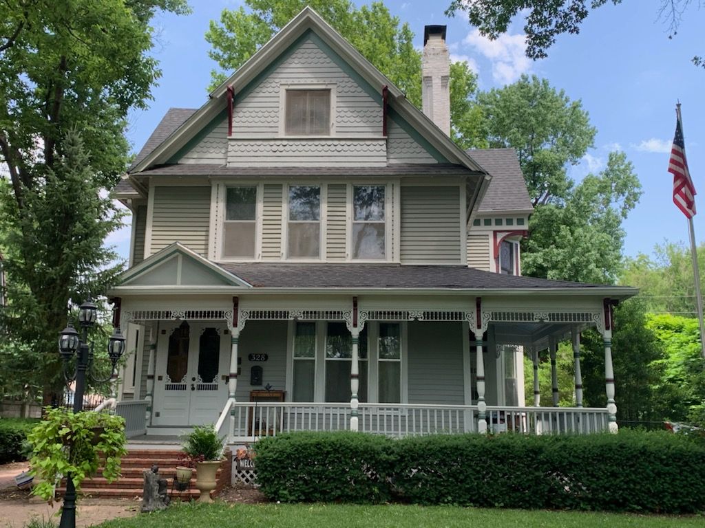 three storey house painting