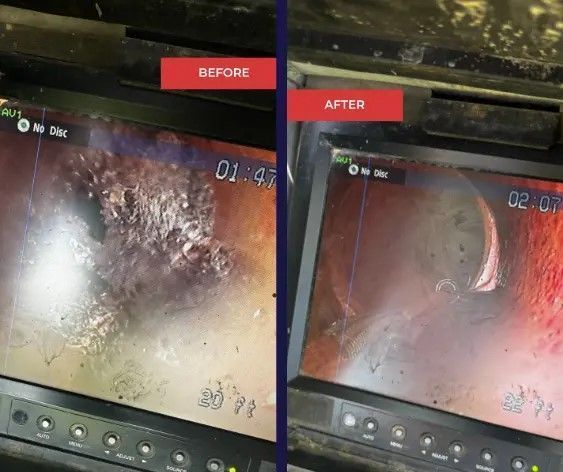 Before and after view of a screen showing a pipe's interior, cleaned of debris.