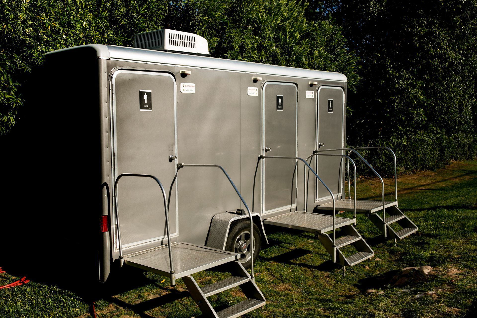 luxury restroom trailer rental