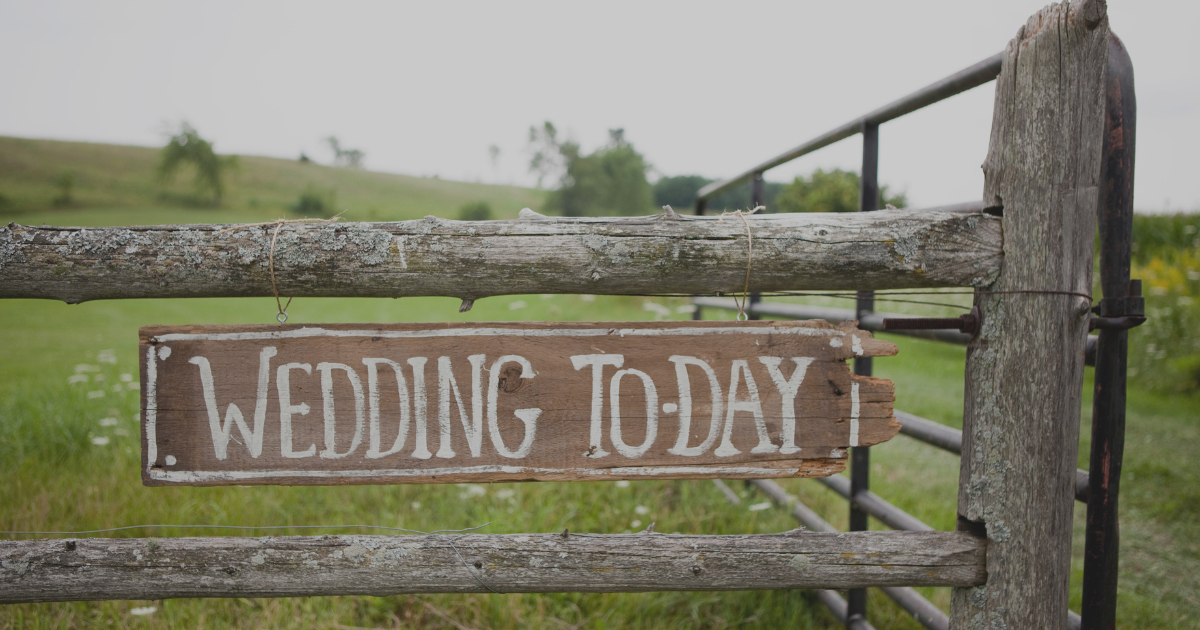 barn wedding luxury restroom trailers