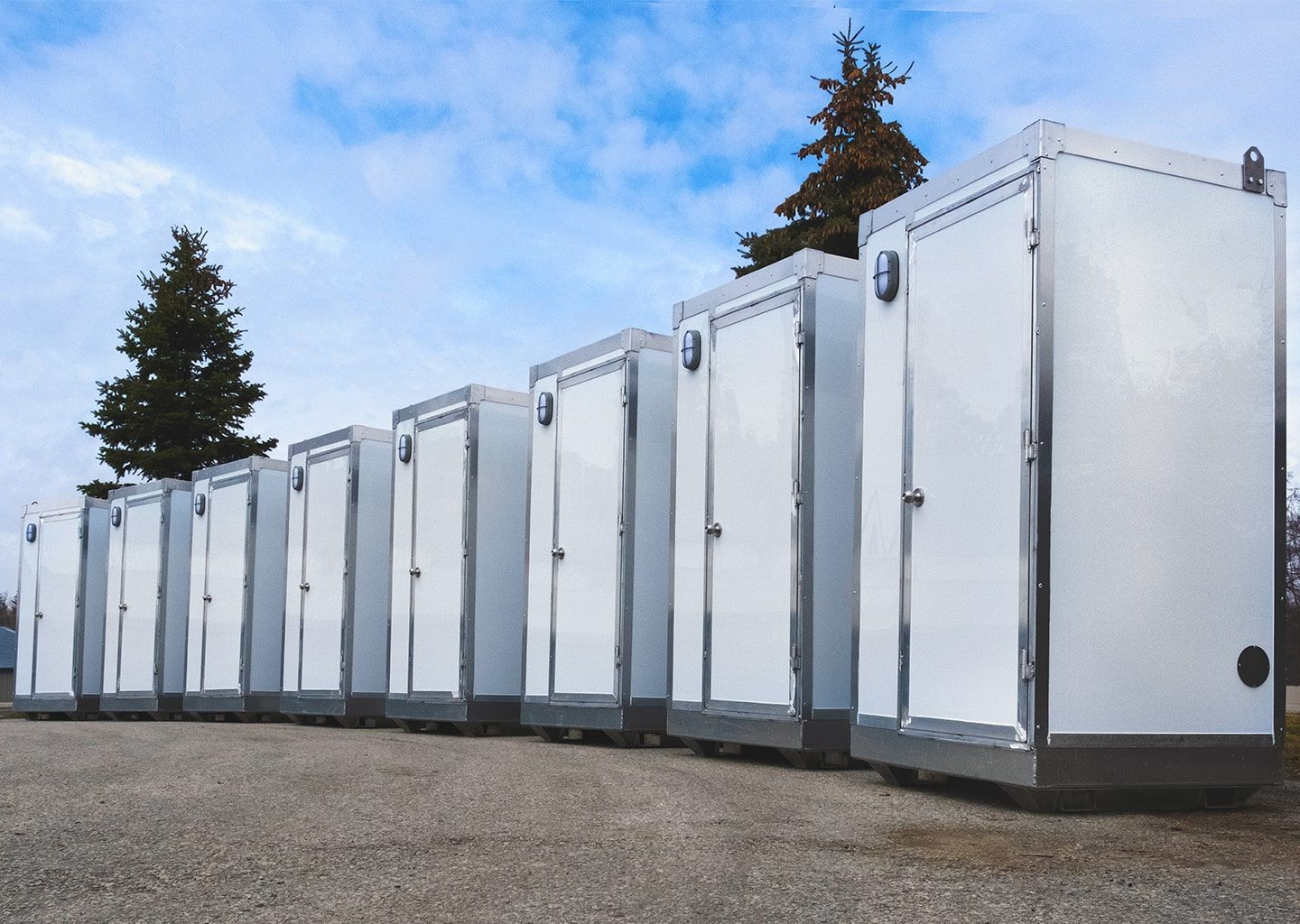 modular style bastone porta potty pod