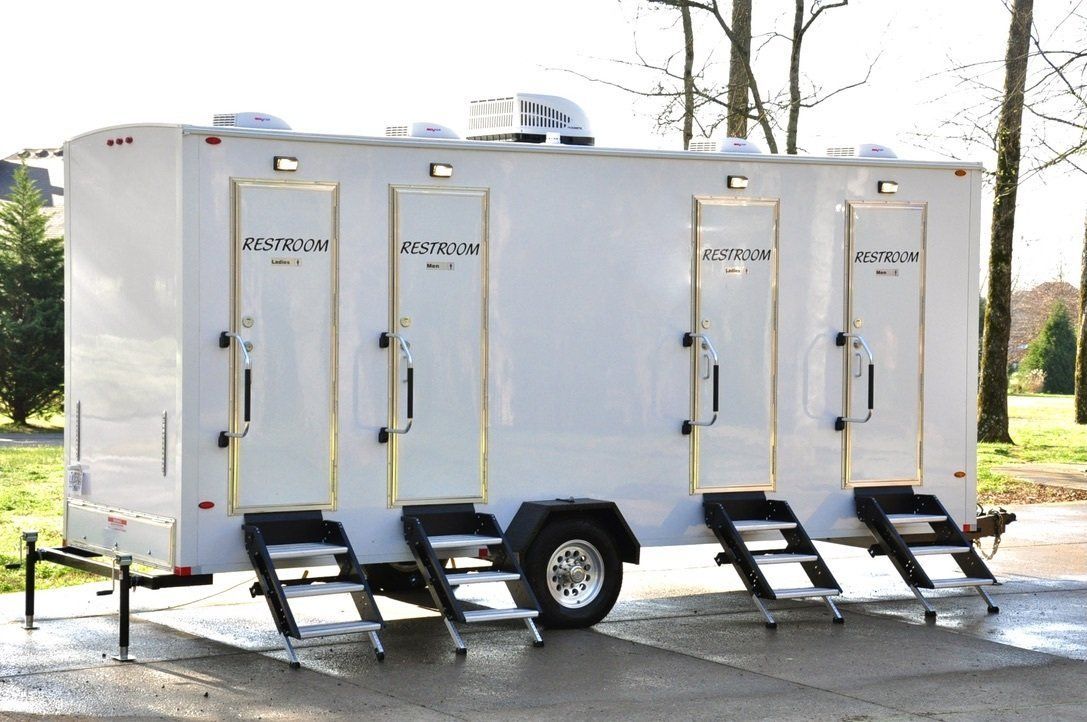 Warhol 4-Room Restroom Trailer