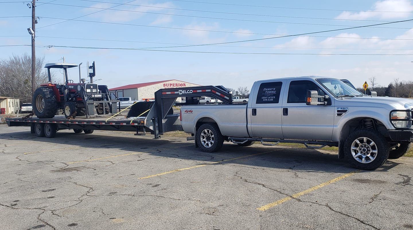 Photo Gallery | Danny's Towing LLC