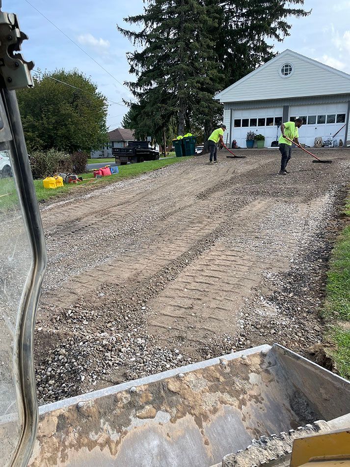 Residential asphalt driveway paving service