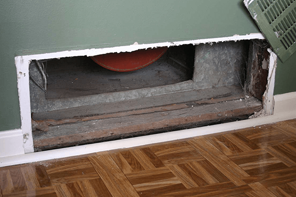 Clean air duct