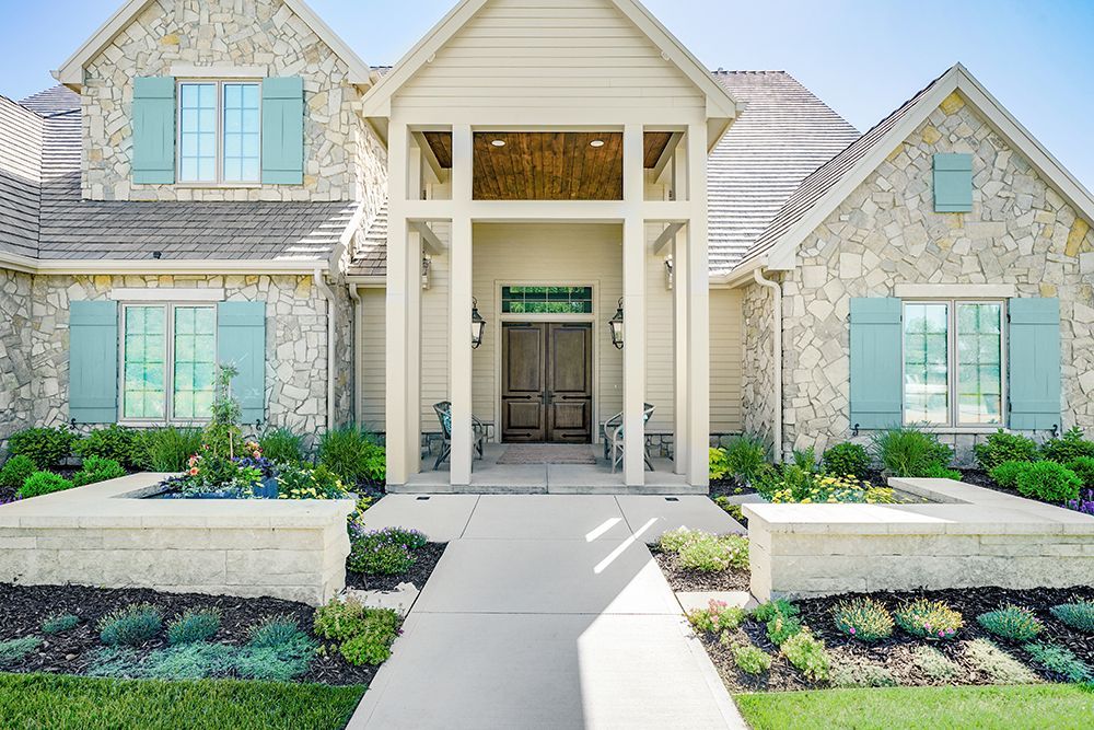 Hamptons Retreat front porch