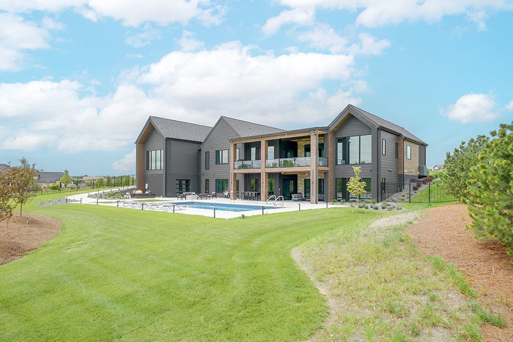 Zealand Acers back green