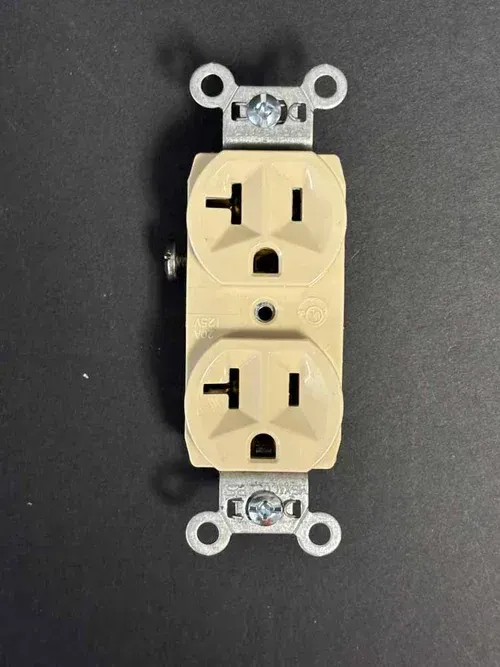 120V Duplex Outlet