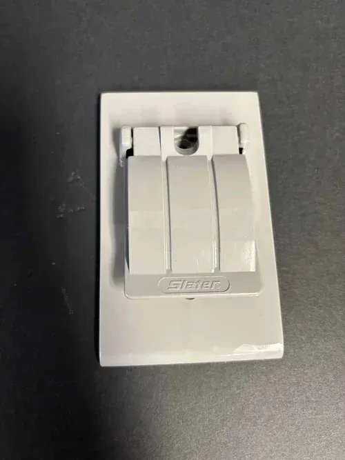 Waterproof Single Lid Outlet Cover