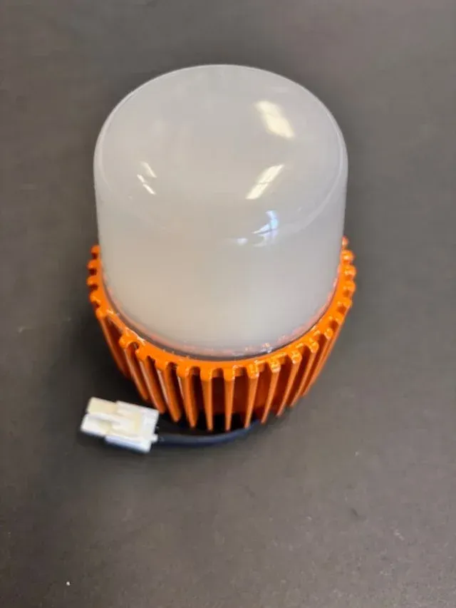 AgriShift 14W Multi-Adapter Light for Swine