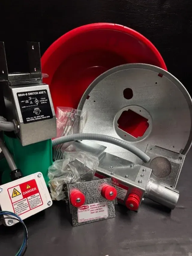 CT Rd Mdl ATF End Ctrl with Mech Switch & Plastic FL Cone