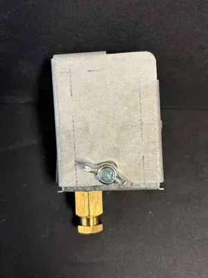 LB White AB250 Pilot Shield with Barrel