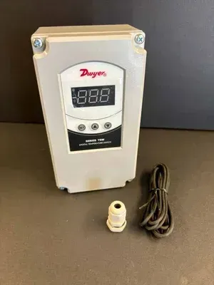 Dwyer 2Stage Digital Thermostat
