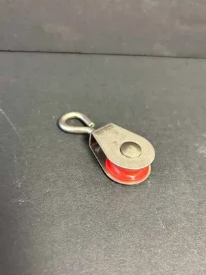 7/8” SS Swivel Pulley with Nylon Sheave