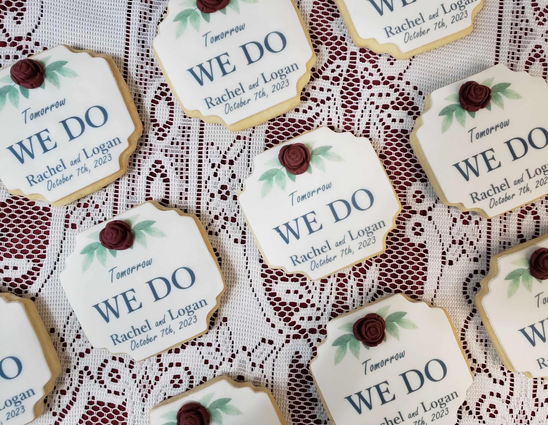 a bunch of cookies that say we do on them