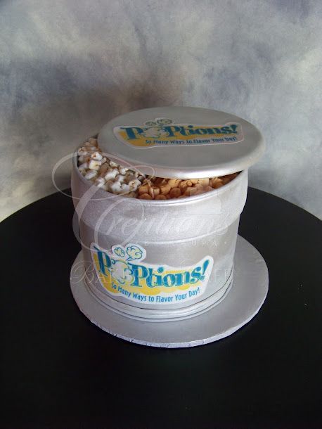 Custom cake design