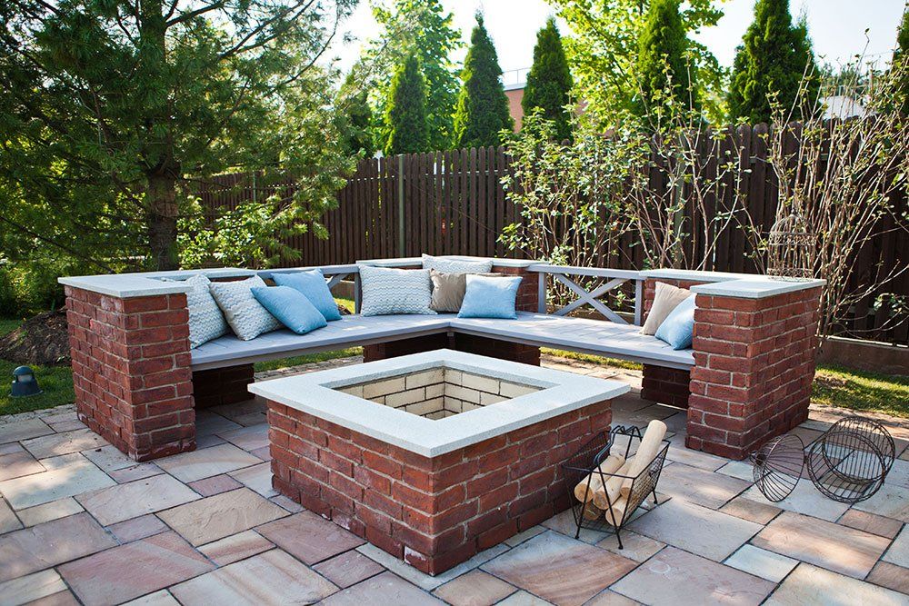 outdoor firepit