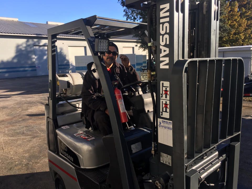 forklift repair service