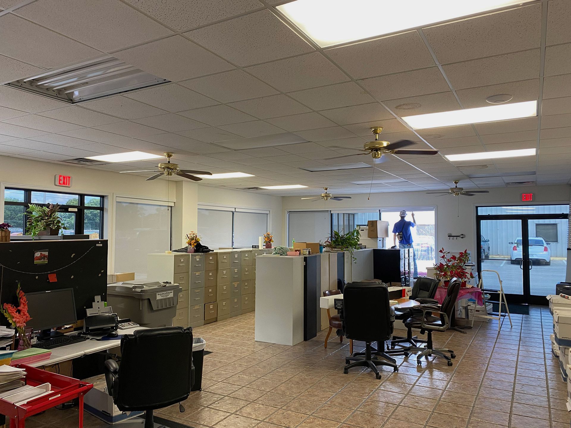 Commercial window tinting