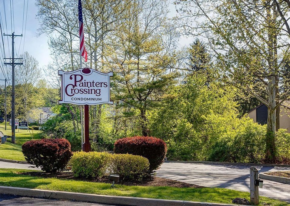 Maintenance services performed for Painters Crossing Condominium's commercial property