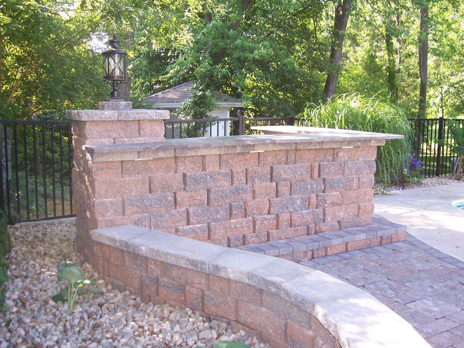 Patios & Outdoor Kitchens