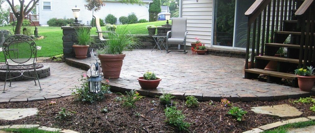 Patios & Outdoor Kitchens