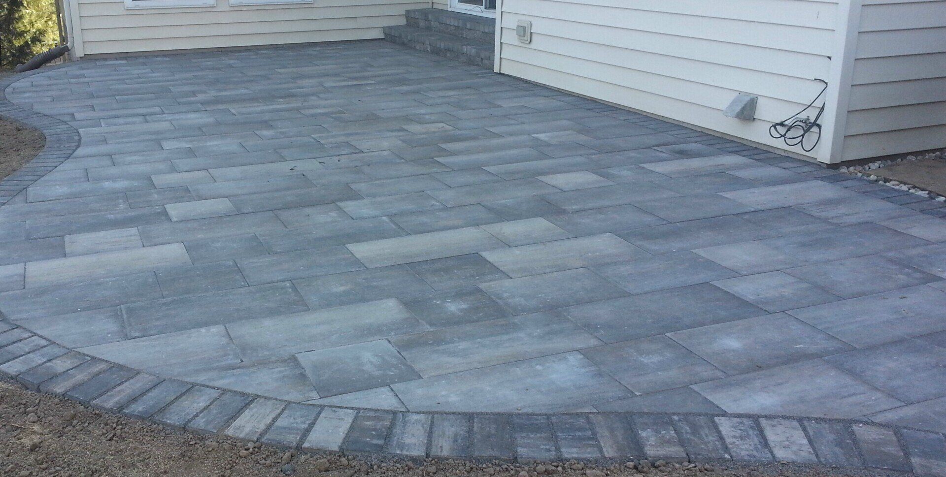 Patios & Outdoor Kitchens