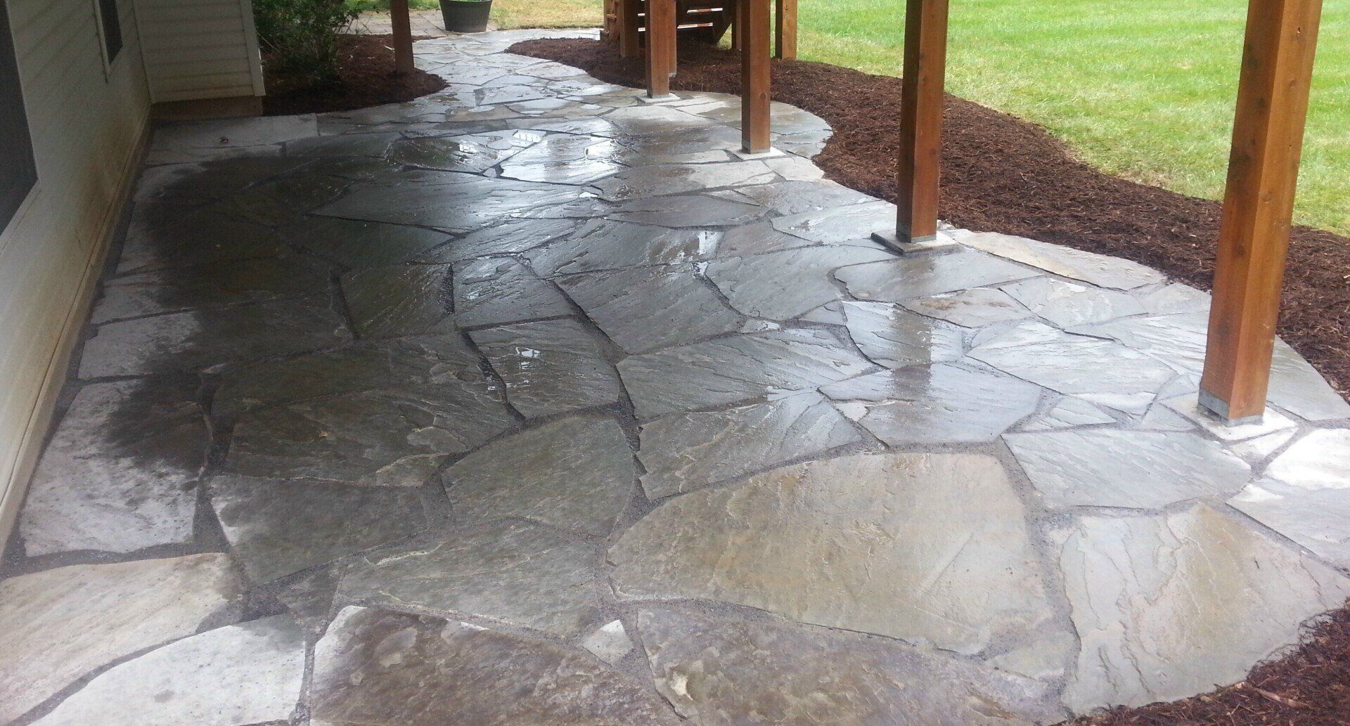 Patios & Outdoor Kitchens